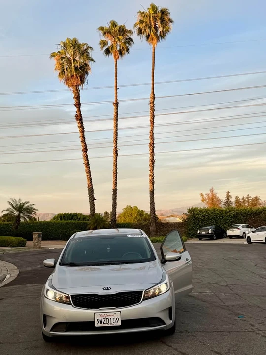 2018 Kia Forte - Image 6 of 9