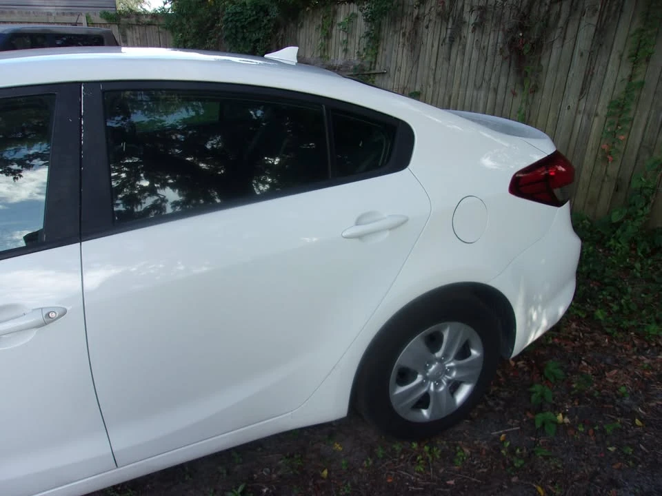 2018 Kia Forte - Image 4 of 20