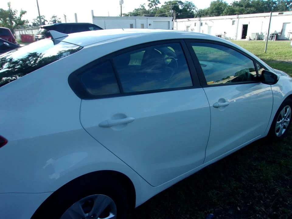 2018 Kia Forte - Image 7 of 20