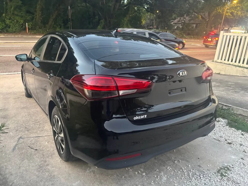 2018 Kia Forte - Image 5 of 20