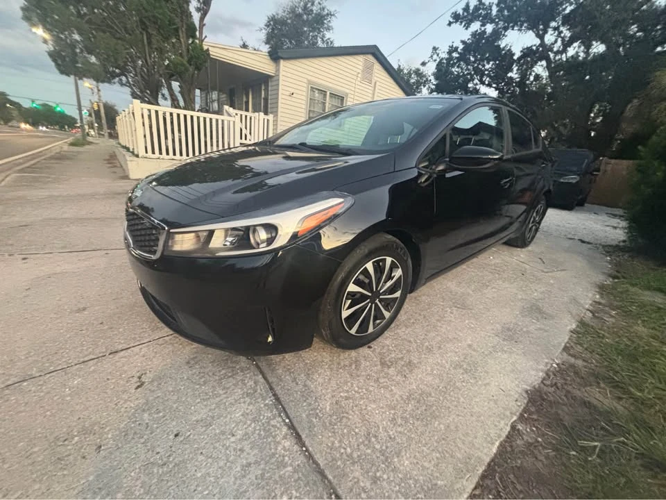 2018 Kia Forte - Image 10 of 20