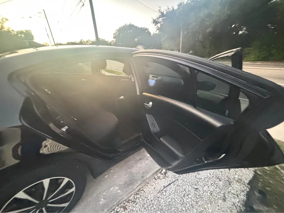 2018 Kia Forte - Image 15 of 20