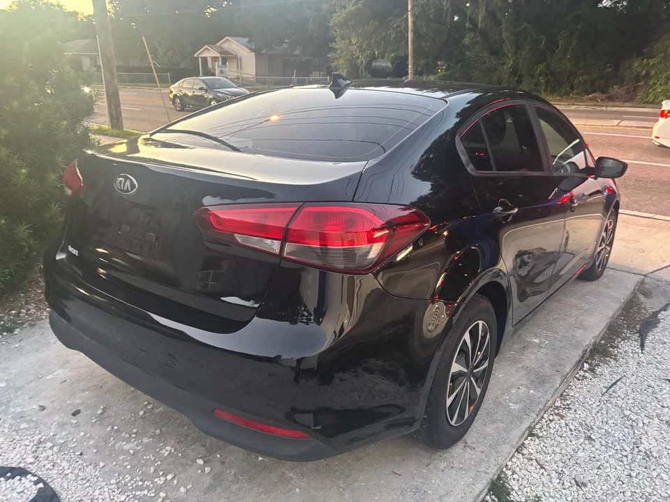 2018 Kia Forte - Image 7 of 20