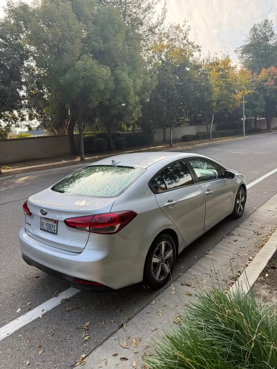 2018 Kia Forte - Image 3 of 12