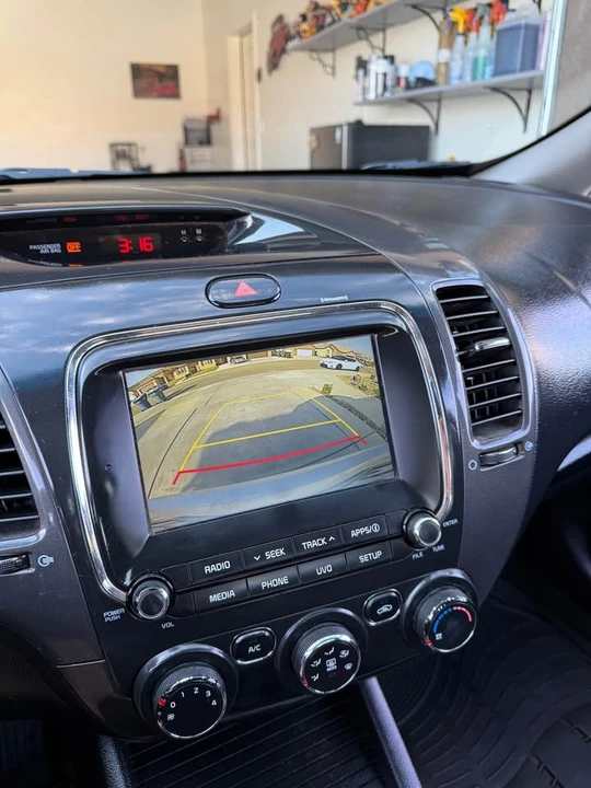 2018 Kia Forte - Image 9 of 9