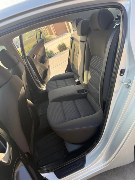 2018 Kia Forte - Image 6 of 9