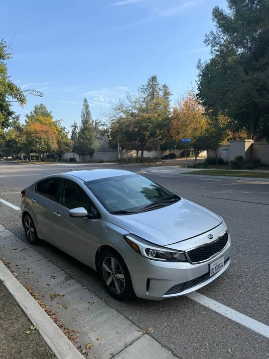 2018 Kia Forte - Image 4 of 9