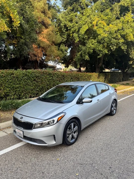 2018 Kia Forte - Image 2 of 9