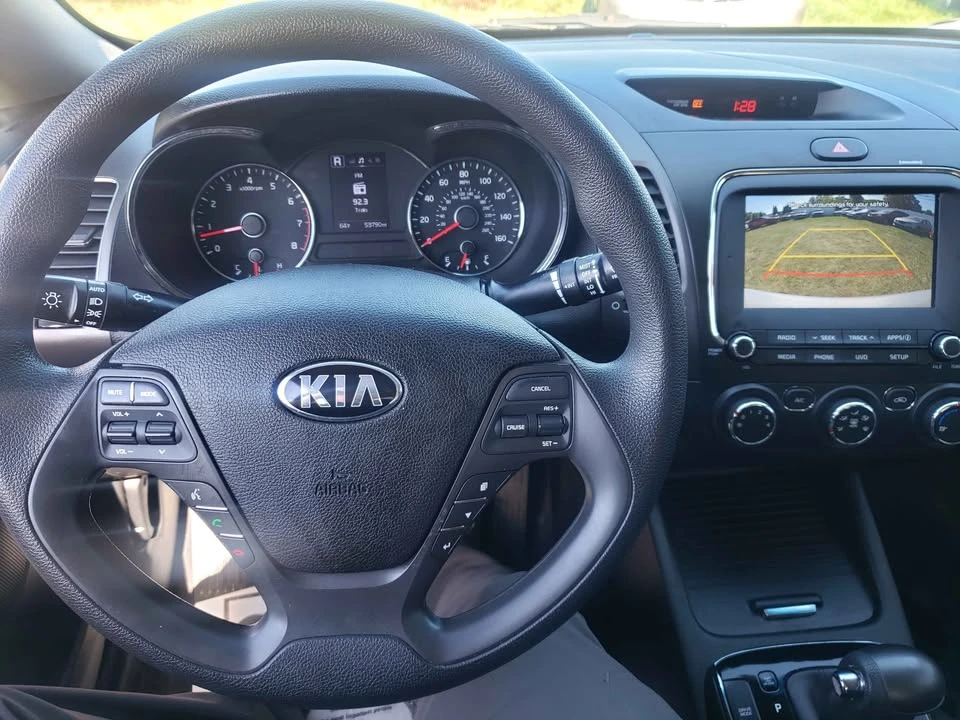2018 Kia Forte - Image 17 of 18