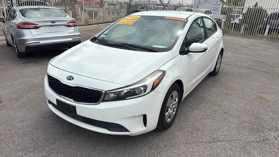 2018 Kia Forte - Image 3 of 13