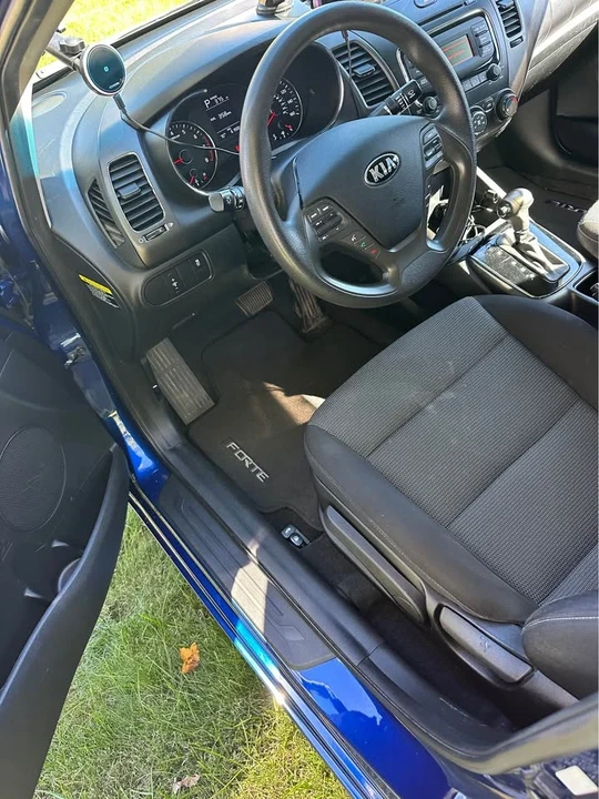 2018 Kia Forte - Image 12 of 12