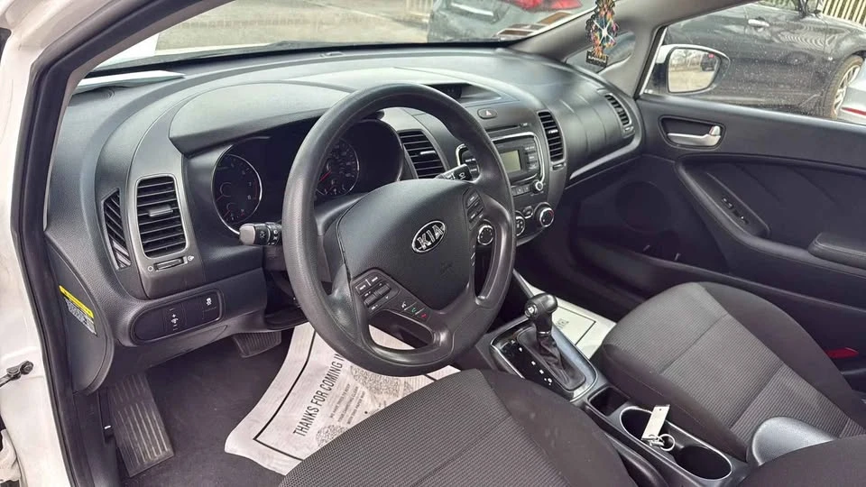 2018 Kia Forte - Image 7 of 13