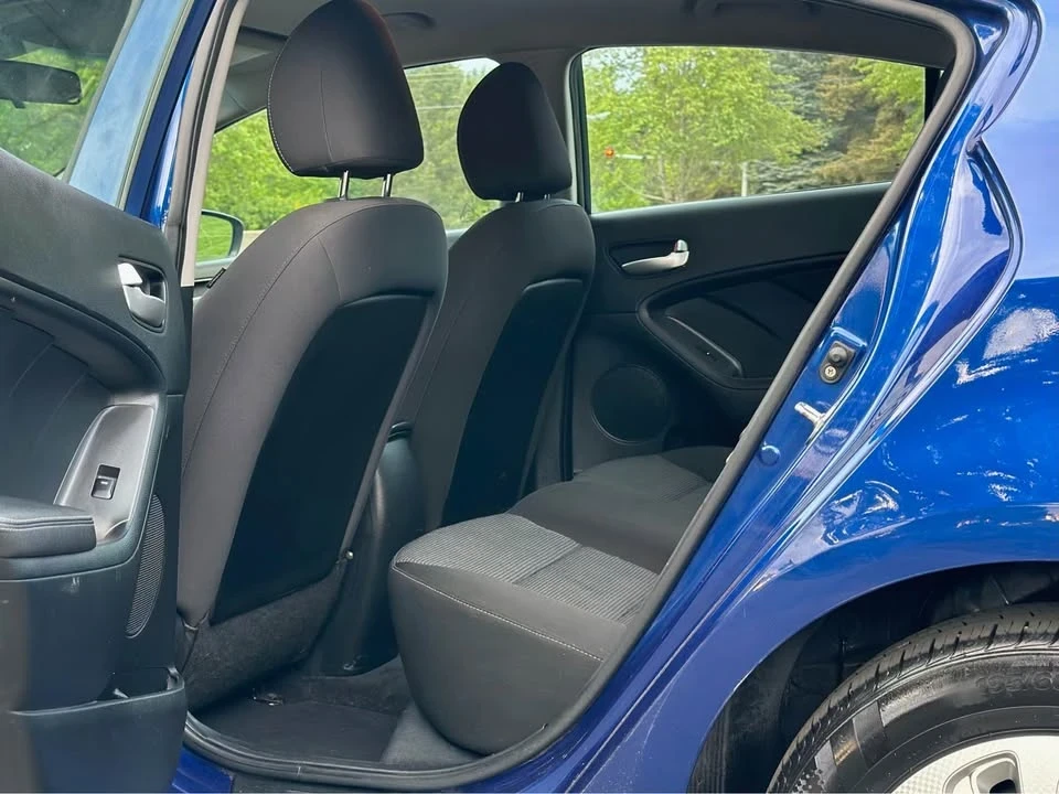 2018 Kia Forte - Image 12 of 14