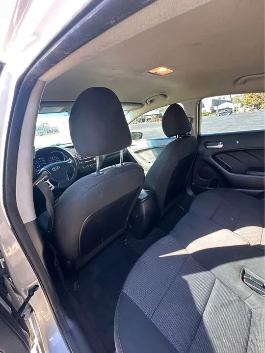 2018 Kia Forte - Image 12 of 13