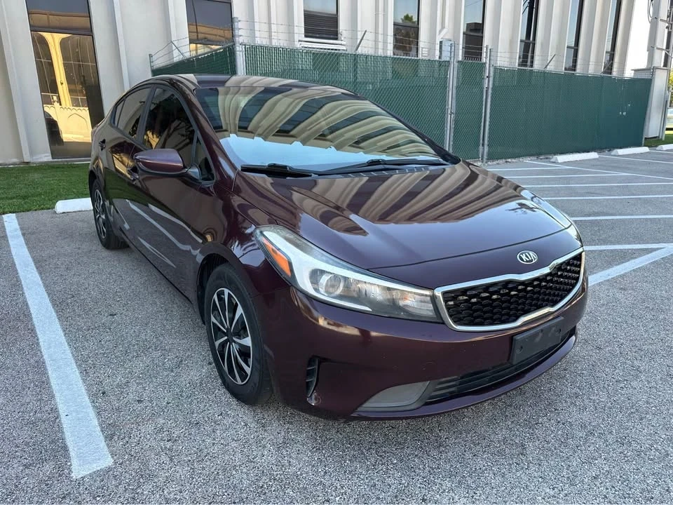 2018 Kia Forte - Image 3 of 10