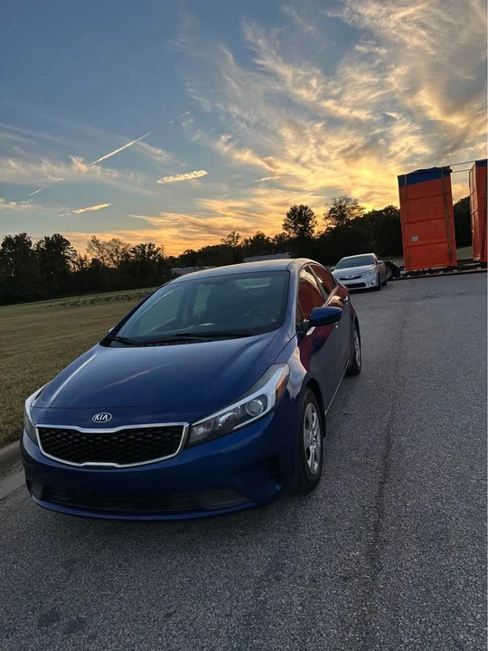 2018 Kia Forte - Image 10 of 15
