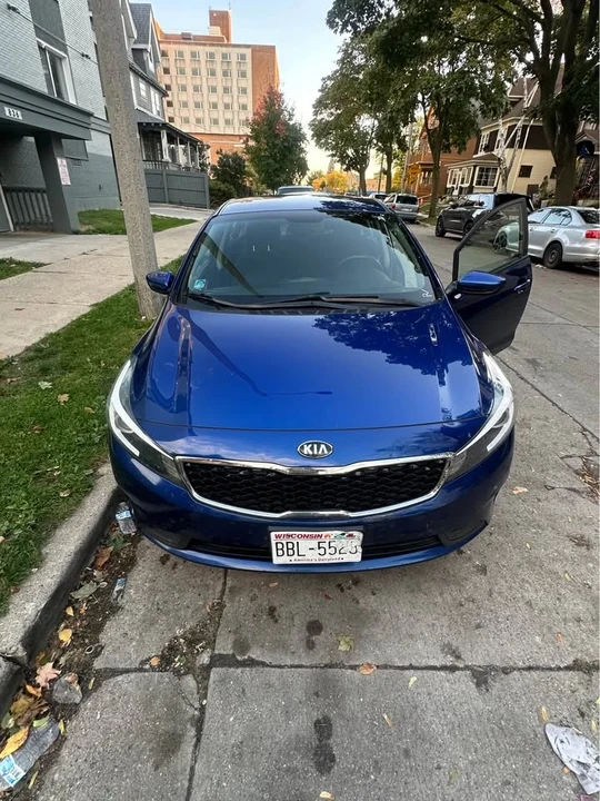 2018 Kia Forte - Image 3 of 7