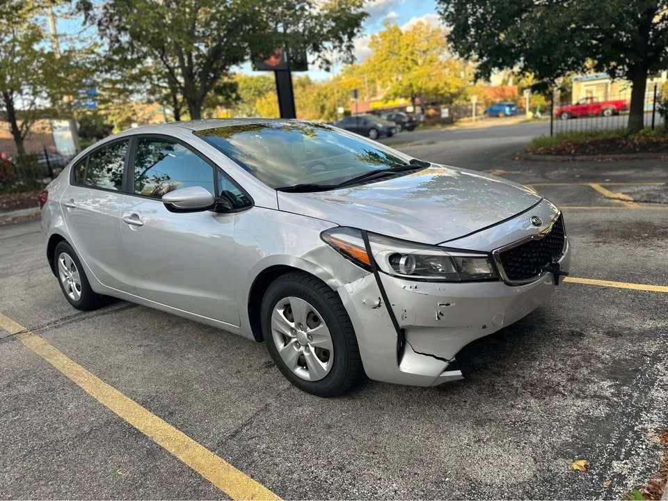 2018 Kia Forte - Image 2 of 9