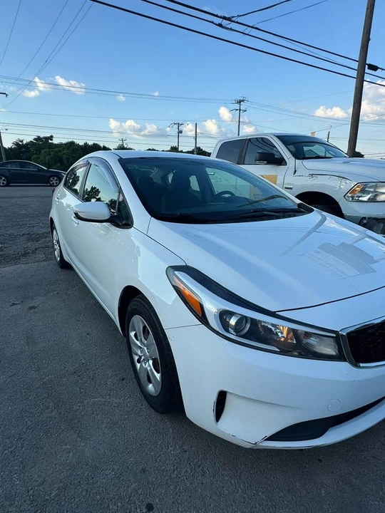 2018 Kia Forte - Image 4 of 13