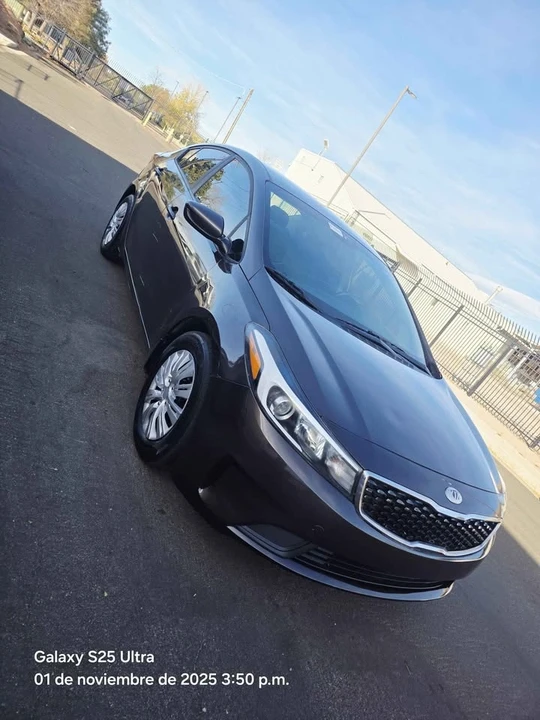 2018 Kia Forte - Image 4 of 4