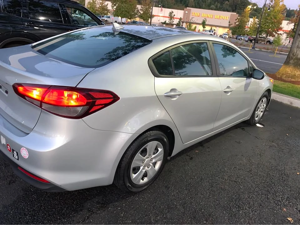 2018 Kia Forte - Image 3 of 12