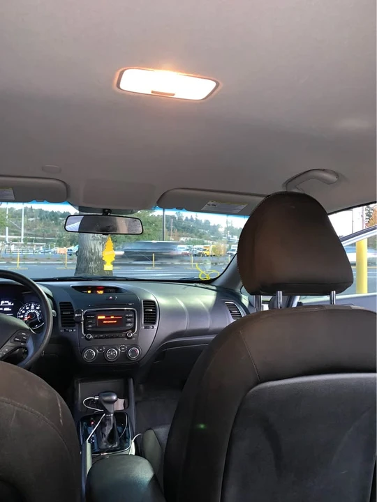 2018 Kia Forte - Image 4 of 12