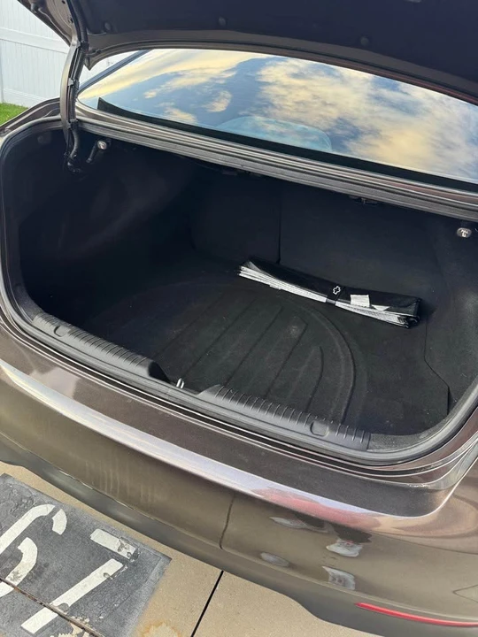 2018 Kia Forte - Image 9 of 12