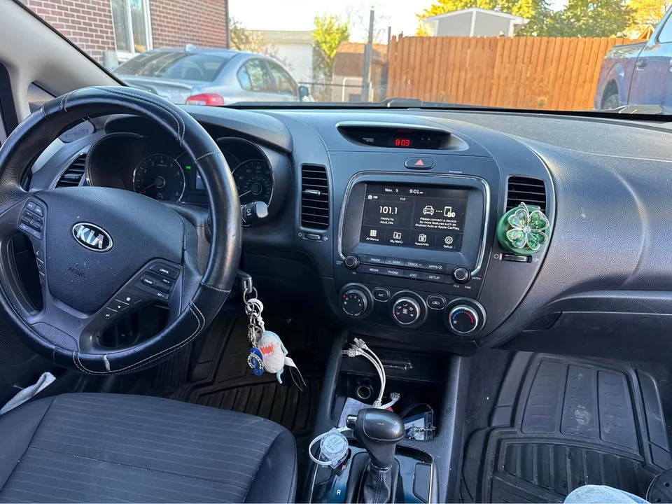 2018 Kia Forte - Image 3 of 7