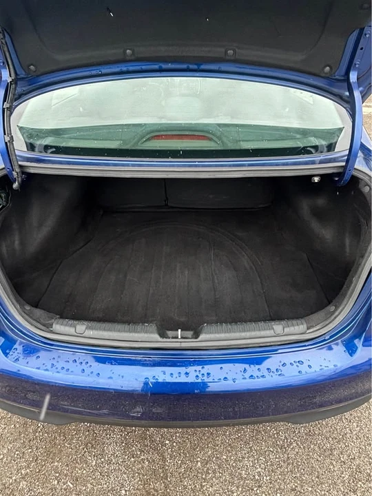 2018 Kia Forte - Image 8 of 13