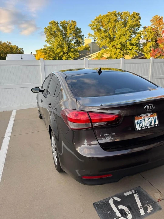 2018 Kia Forte - Image 6 of 12