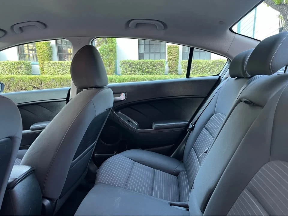 2018 Kia Forte - Image 11 of 11