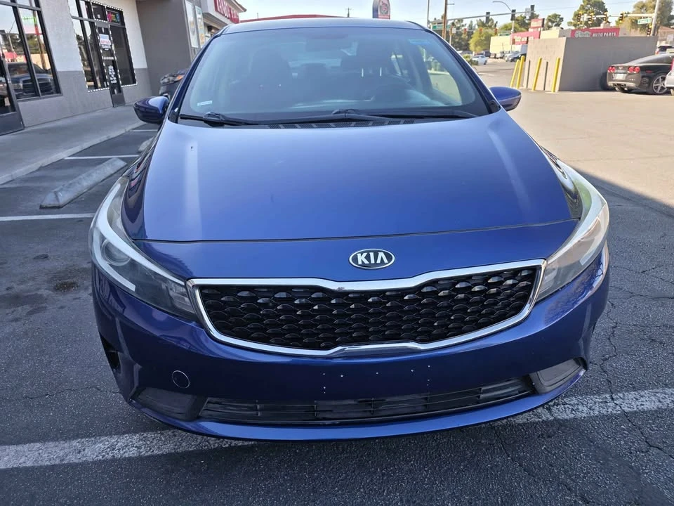 2018 Kia Forte - Image 4 of 16