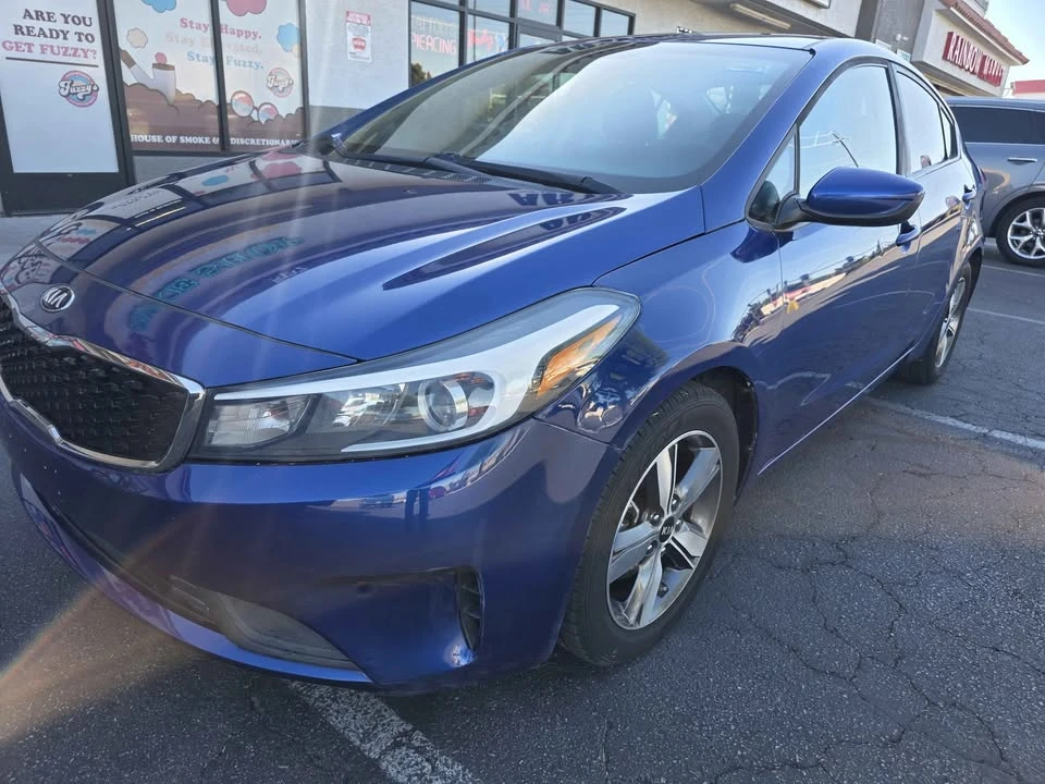 2018 Kia Forte - Image 6 of 16