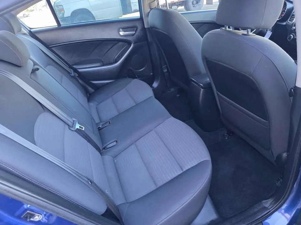 2018 Kia Forte - Image 14 of 16