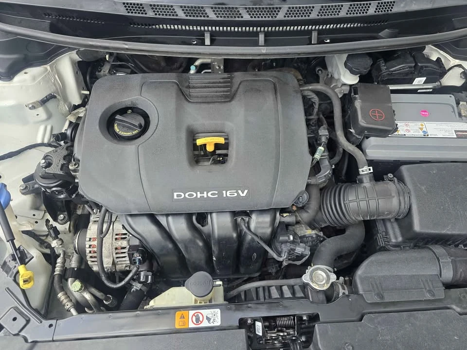 2018 Kia Forte - Image 10 of 13