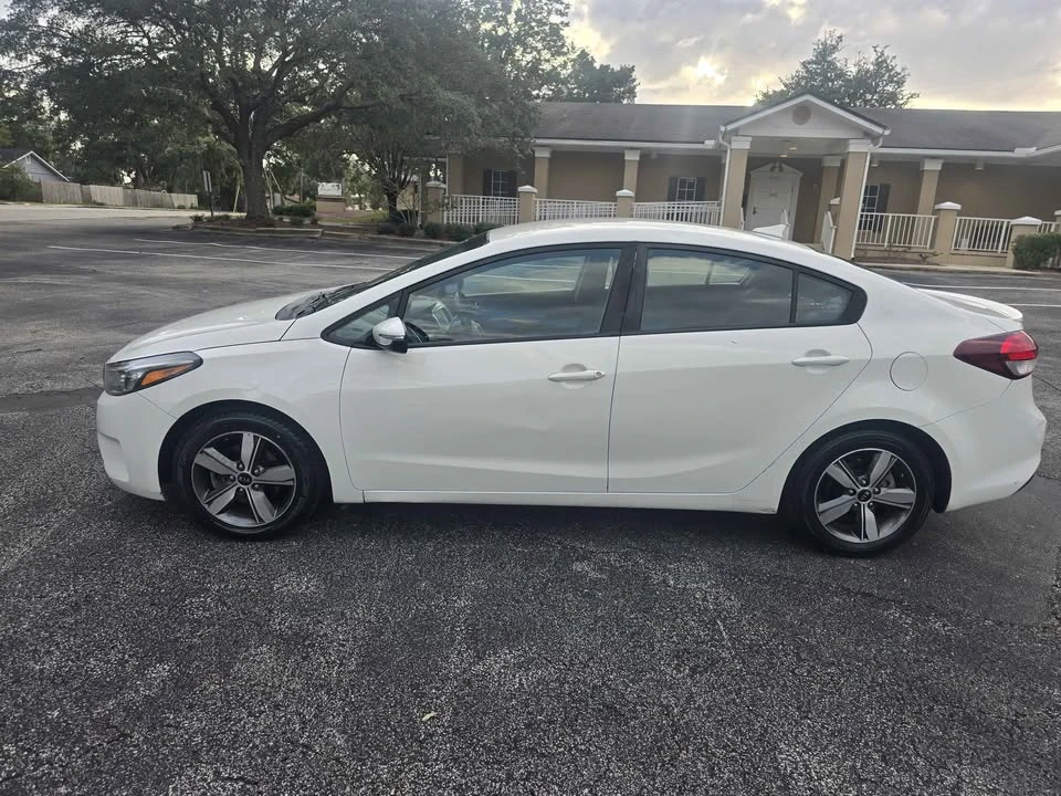2018 Kia Forte - Image 4 of 13