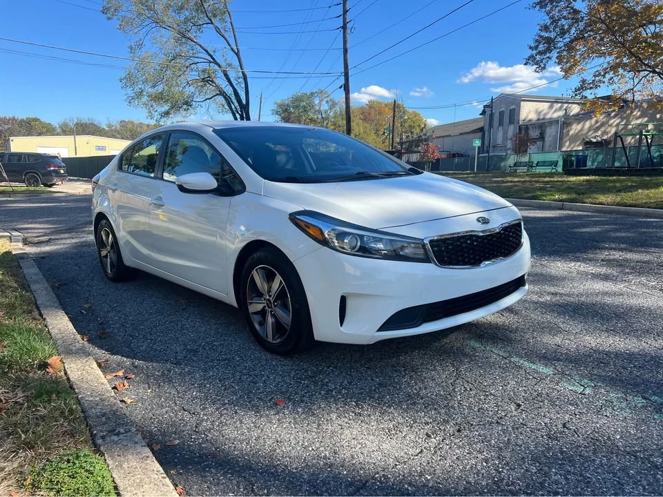 2018 Kia Forte - Image 4 of 18