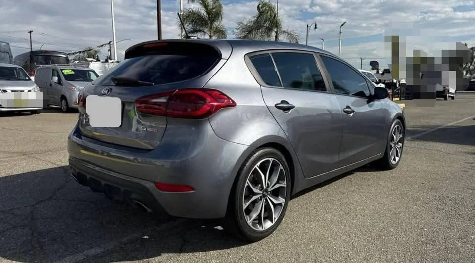 2018 Kia Forte - Image 4 of 7