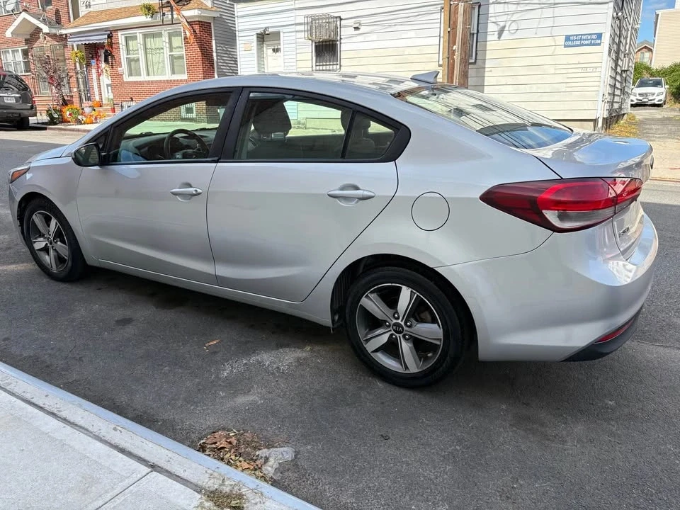 2018 Kia Forte - Image 11 of 14
