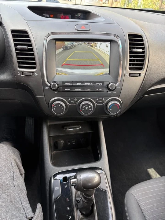 2018 Kia Forte - Image 14 of 14