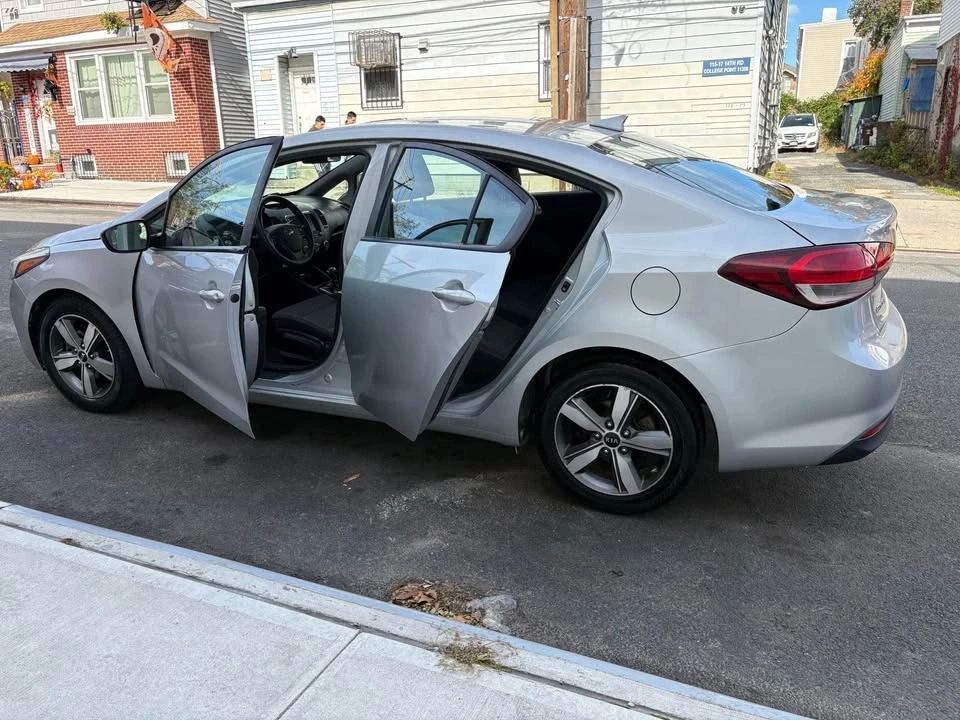 2018 Kia Forte - Image 3 of 14