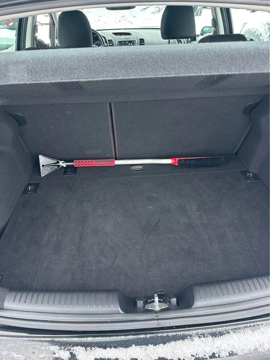 2018 Kia Forte - Image 6 of 8