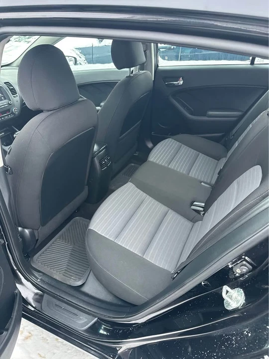 2018 Kia Forte - Image 7 of 8