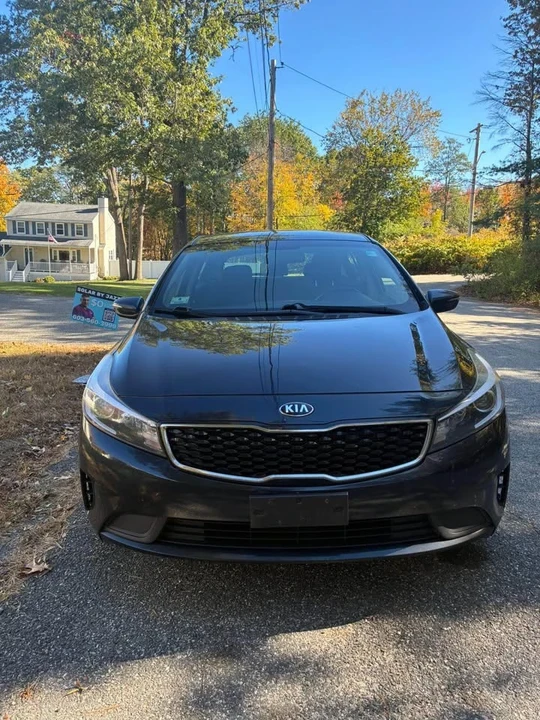 2018 Kia Forte - Image 2 of 14