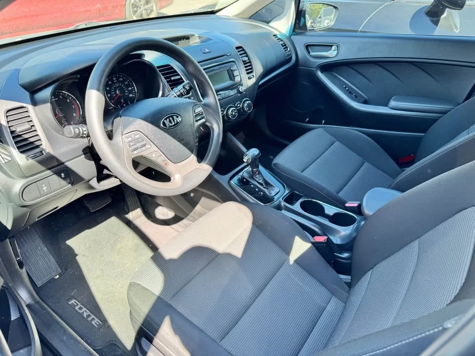 2018 Kia Forte - Image 4 of 6
