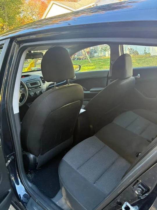 2018 Kia Forte - Image 3 of 14