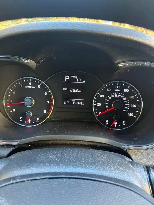 2018 Kia Forte - Image 4 of 14