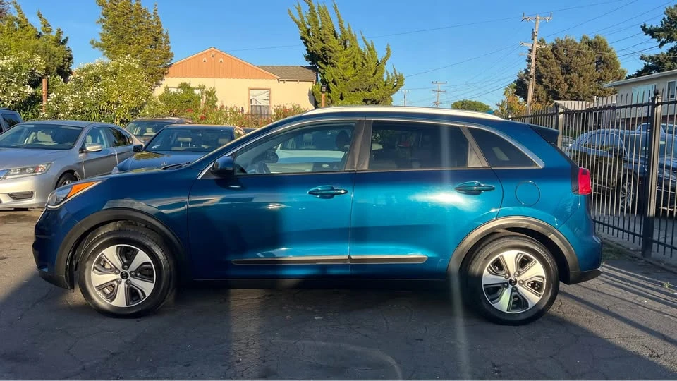 2018 Kia Niro - Image 7 of 20