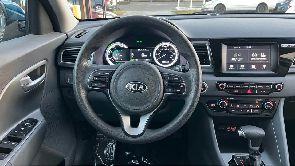 2018 Kia Niro - Image 10 of 20