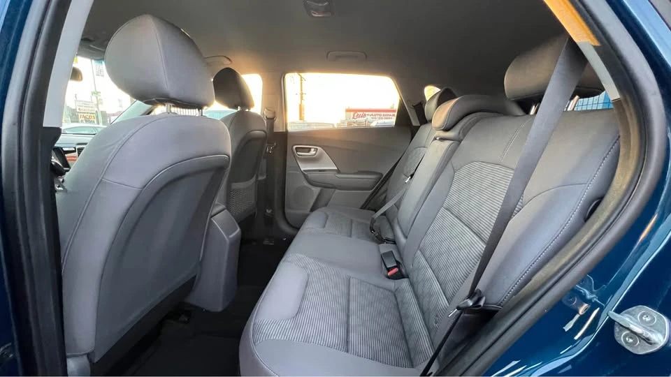 2018 Kia Niro - Image 17 of 20